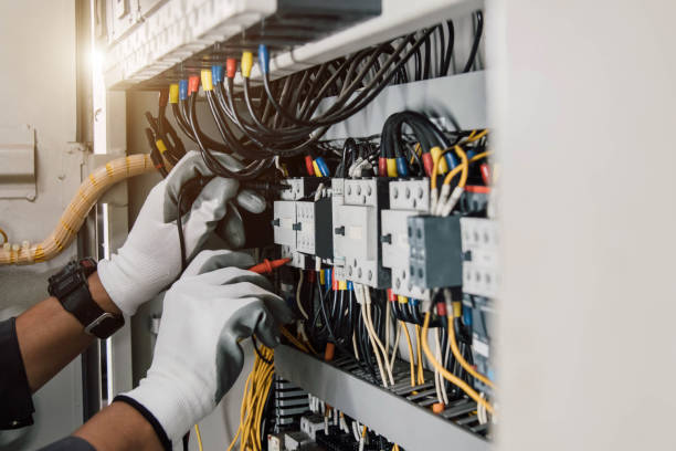 Best Electrical Troubleshooting Services  in Maple Heights, OH